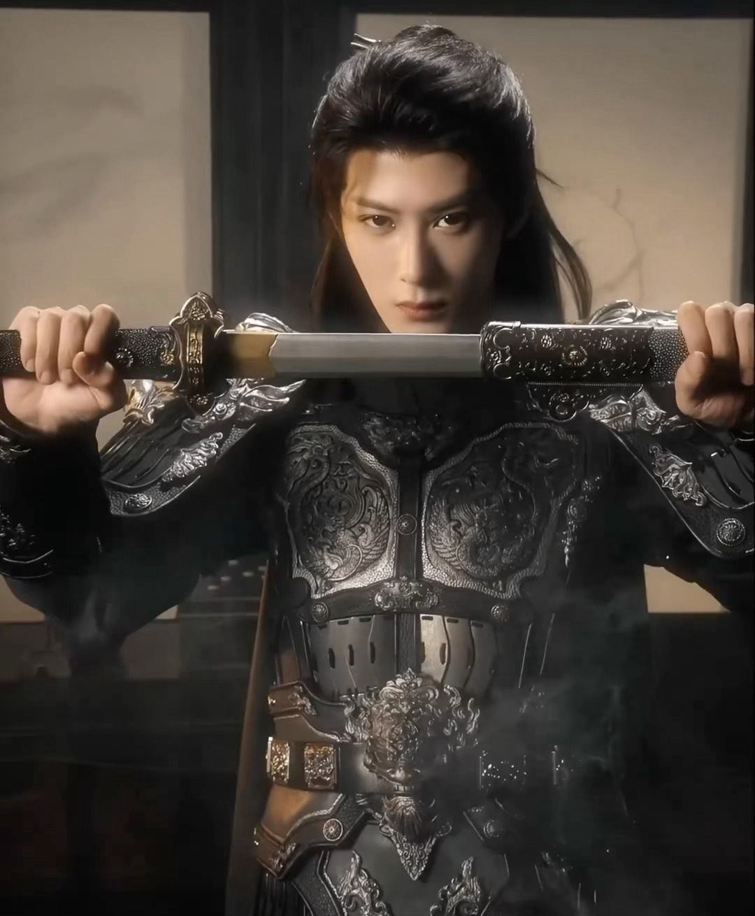 手好灵活，哧溜一下就翻过去了，却山哥哥请受我一跪