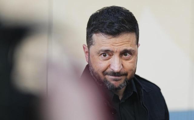 乌克兰指挥官向泽连斯基提出一个“疯狂”的建议10月13日，乌克兰指挥官雅罗斯拉夫