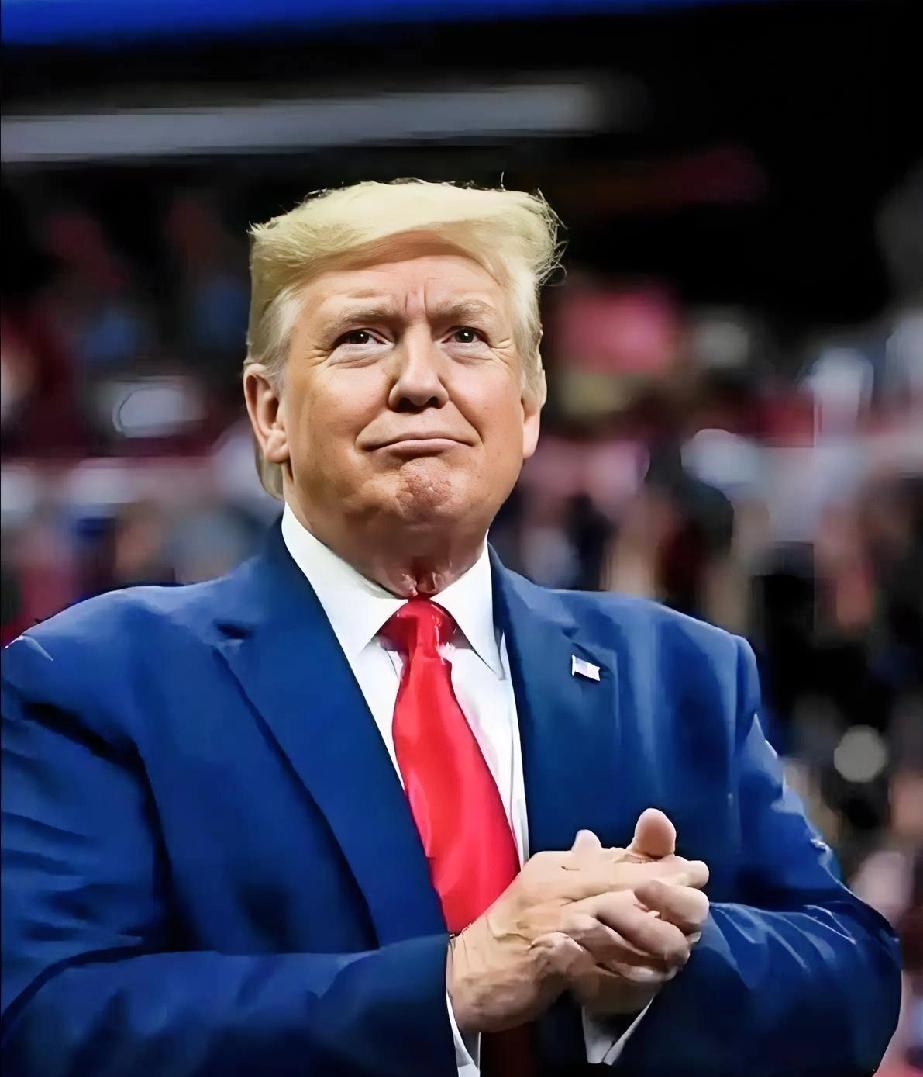 军费开支甩第二名好几条街，仗着航母编队满世界吓唬人，把全球航道当成自家后花园，谁