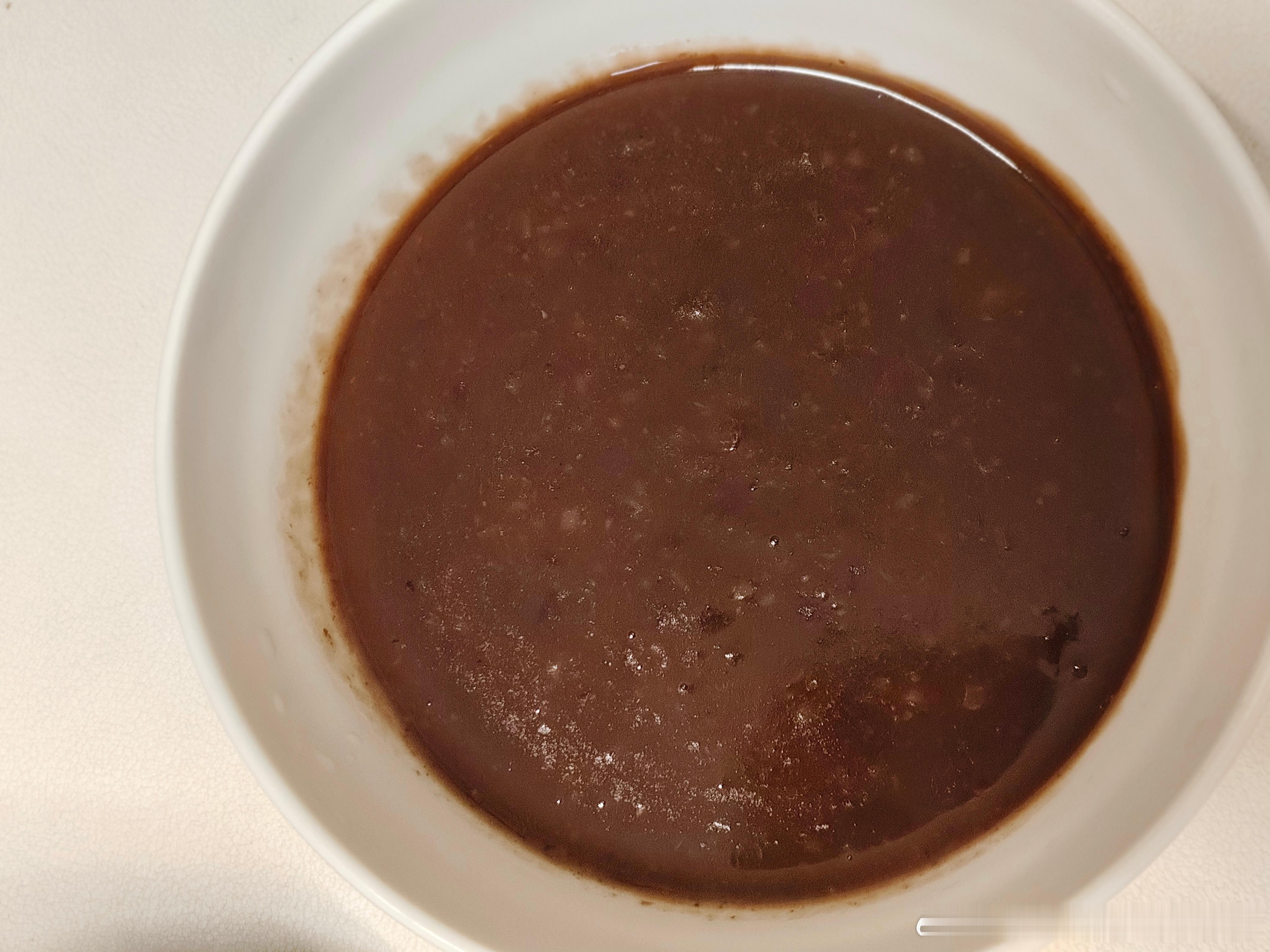这也算是成功了，简简单单，不出沙，直接榨汁机打碎就行