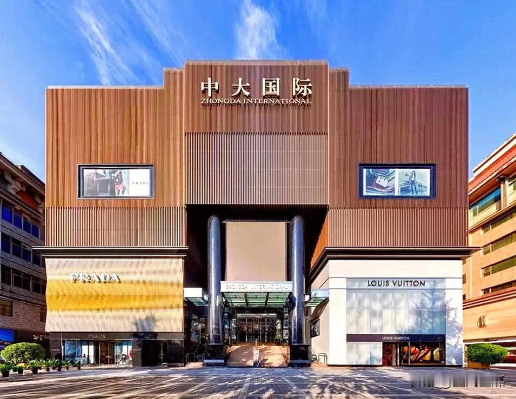 近日，西安免税购物迎来好消息，西安市内免税店的选址已经尘埃落定，确定位于碑林区南