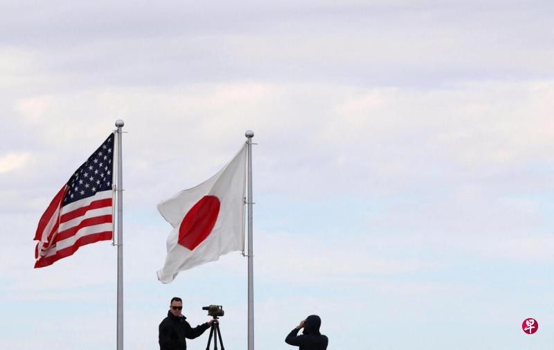 前脚中俄两国在东海、太平洋西部空域开展战略巡航，后脚美国战略轰炸机与日本战斗机于