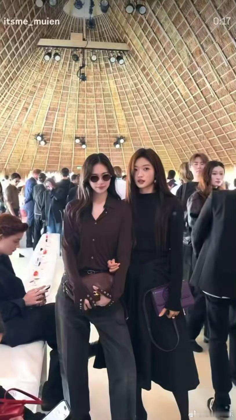 郑美恩、孙千合影，第一眼看到谁 ​​​