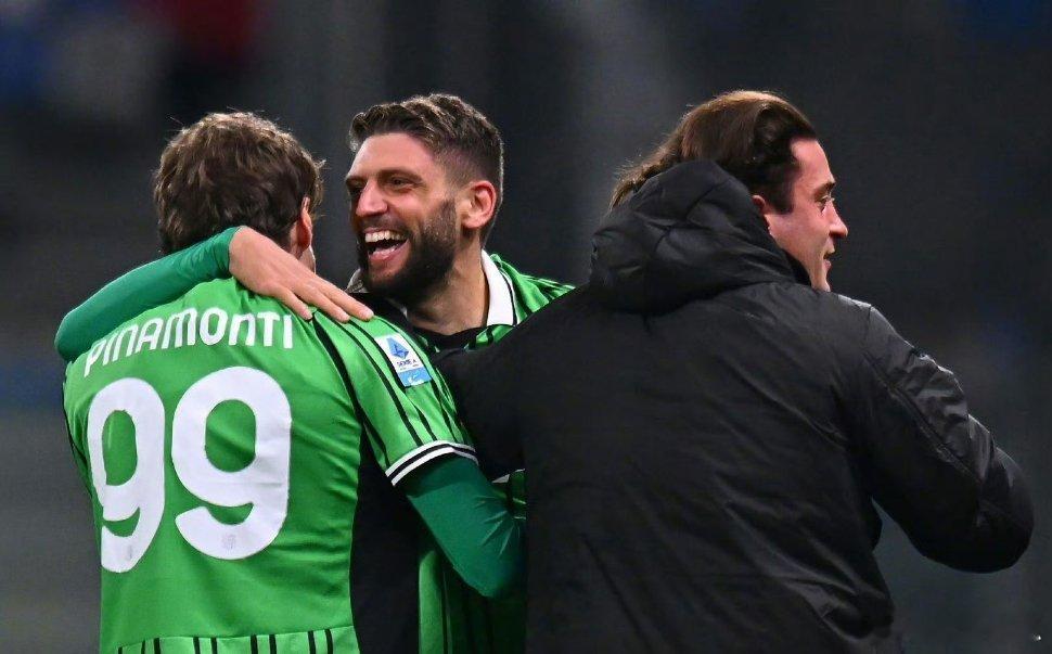 【三个贝贝的现状】31岁的贝尔纳代斯基（紫贝贝）夏窗回归意甲，加盟博洛尼亚，在对