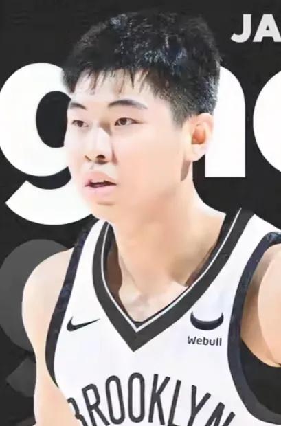 崔永熙进入NBA篮网，根本进不了正赛！即使进了也进不了大名单，板凳资格都不够。