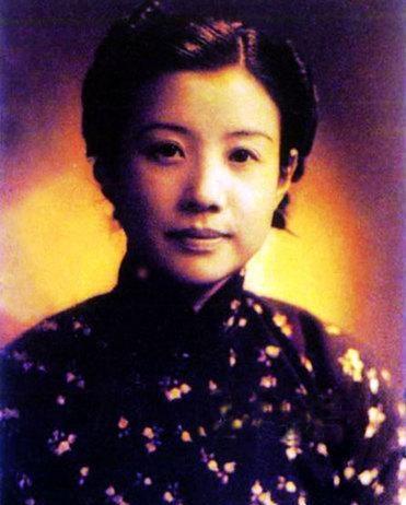 黄慕兰，传奇的中央特科红色女特工，被周恩来（伍豪）誉为“党的百科全书”。陈赓大将