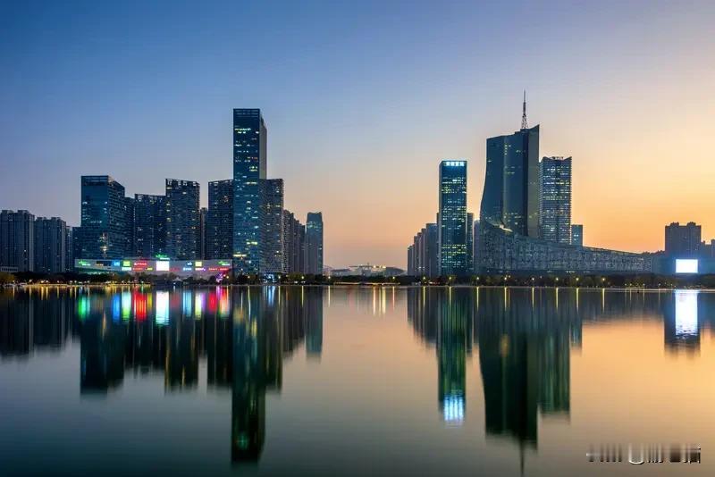 想知道怎么打造具有国际影响力的科学城吗？看看合肥和重庆这两位“科学城建造大师”的