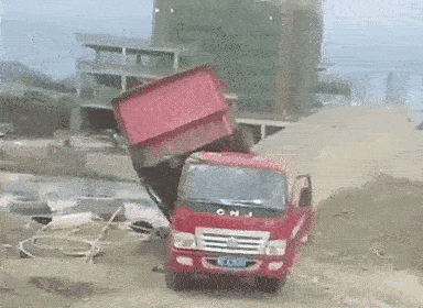 开始以为是玩具车