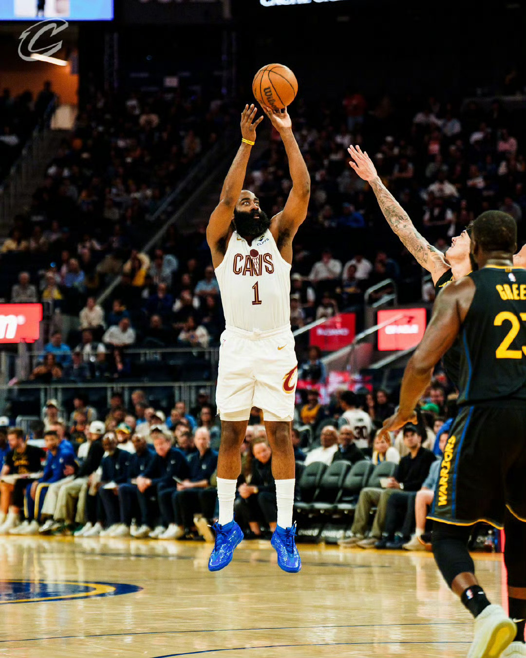 克利夫兰骑士 哈登-我的评分：哈登对阵勇士出战37分钟，投篮11-7拿下19分5