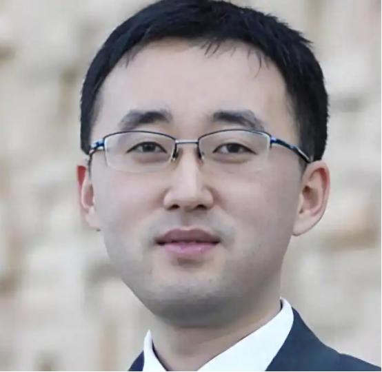 “中国活该被日军欺辱，中国就应该被日本多占领几年！”“郑州大暴雨是报应！活该被淹