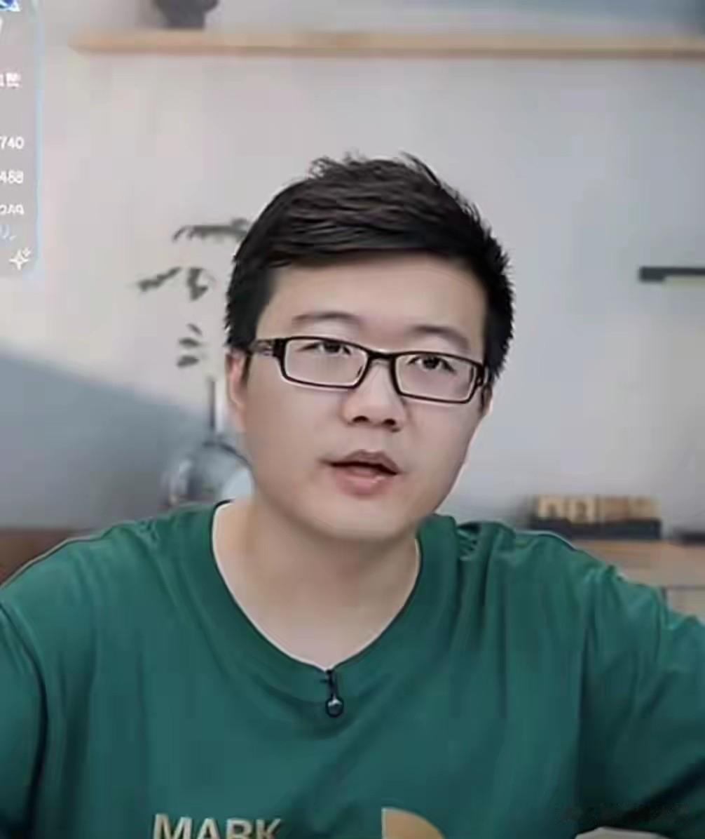 莱维语出惊人！谁能和林诗栋配双打？谁就有可能去奥运会！

他说:
蒯曼不和林诗栋