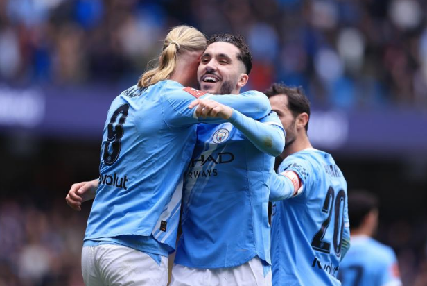 队报：迪亚斯+B席帮助融入；谢尔基明白和瓜帅怄气不如认真