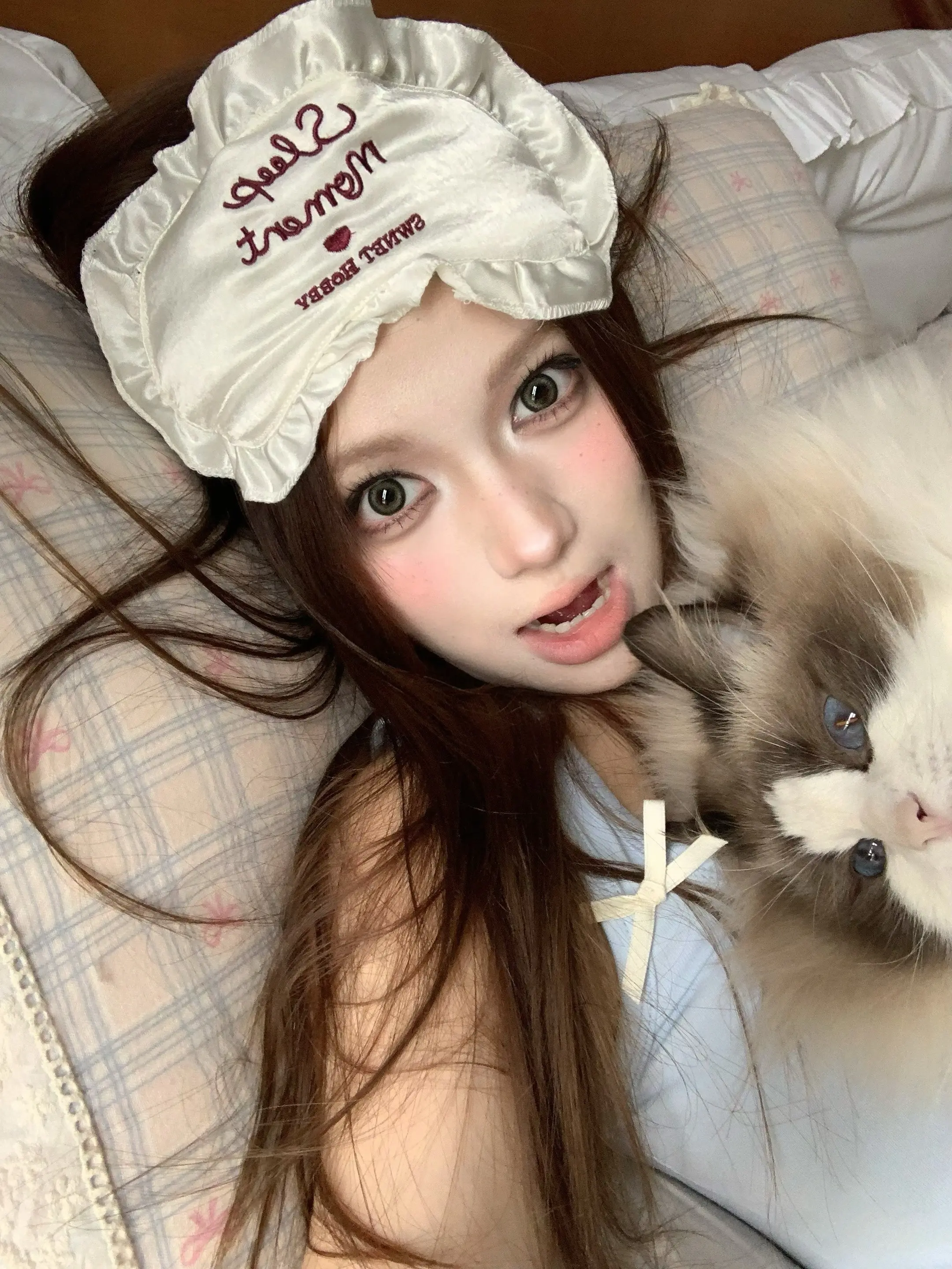 🐈‍⬛猫系小亚裔。