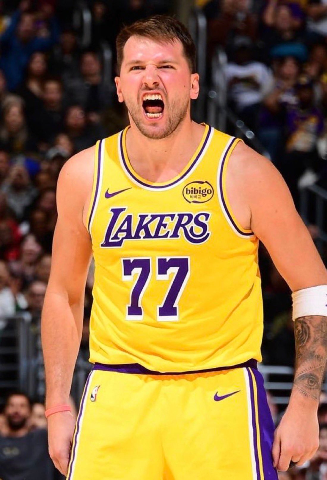 自从分手后的东契奇，彻底被点燃了……——对步行者，44分9篮板5助攻——对尼克斯