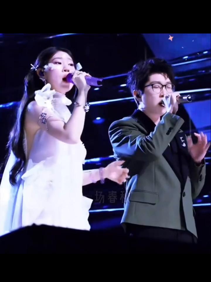 一壶清酒，一身尘灰，一念来回，度余生无悔，生生灭灭浮华是非，待花开之时再醉一回。