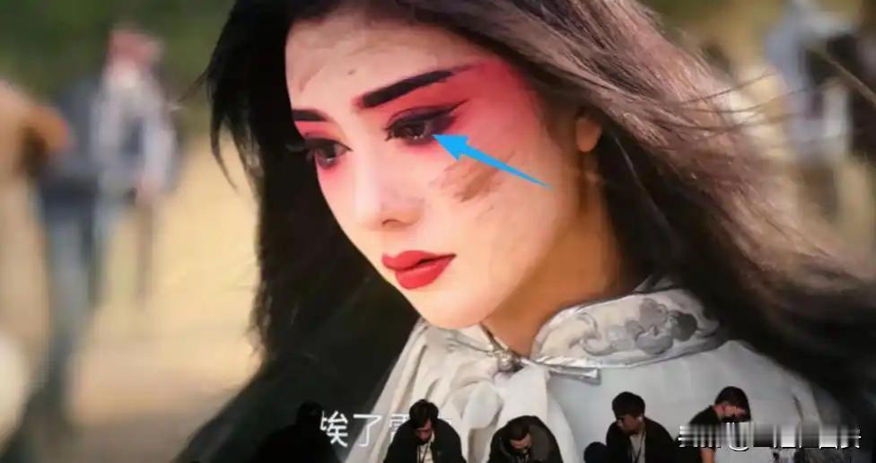 “秦腔太土，弦起想哭”——三秦大地如何在动荡的时代，再次成为国人精神的归处。
