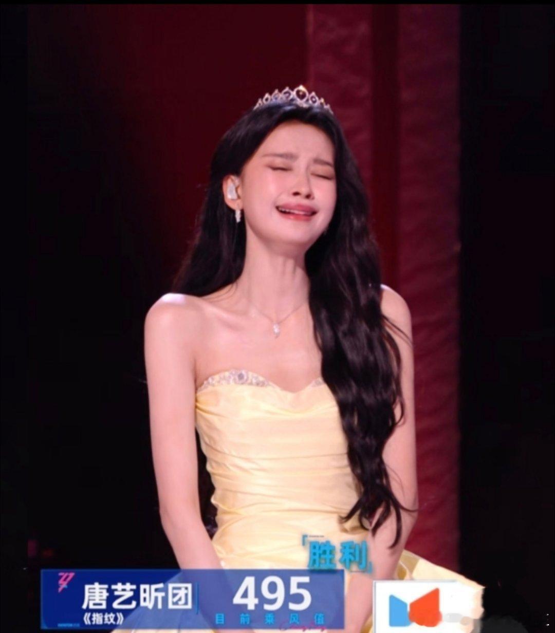从来没见过孙怡这样孙怡赢了，江语晨哭了😭！当她说出那句“我一直都在输”的时候，