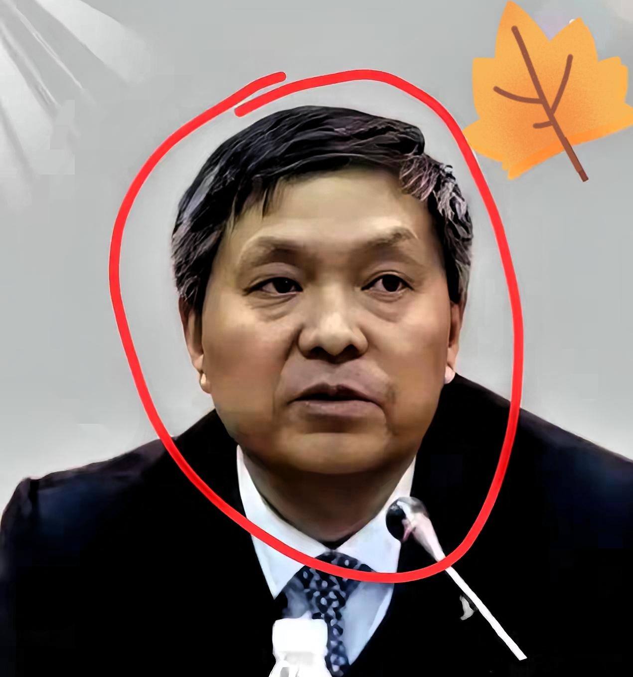 真把大家当傻子糊弄呢？
这事必须要查清楚到底！！！！
发个公告说“个别员工个人行