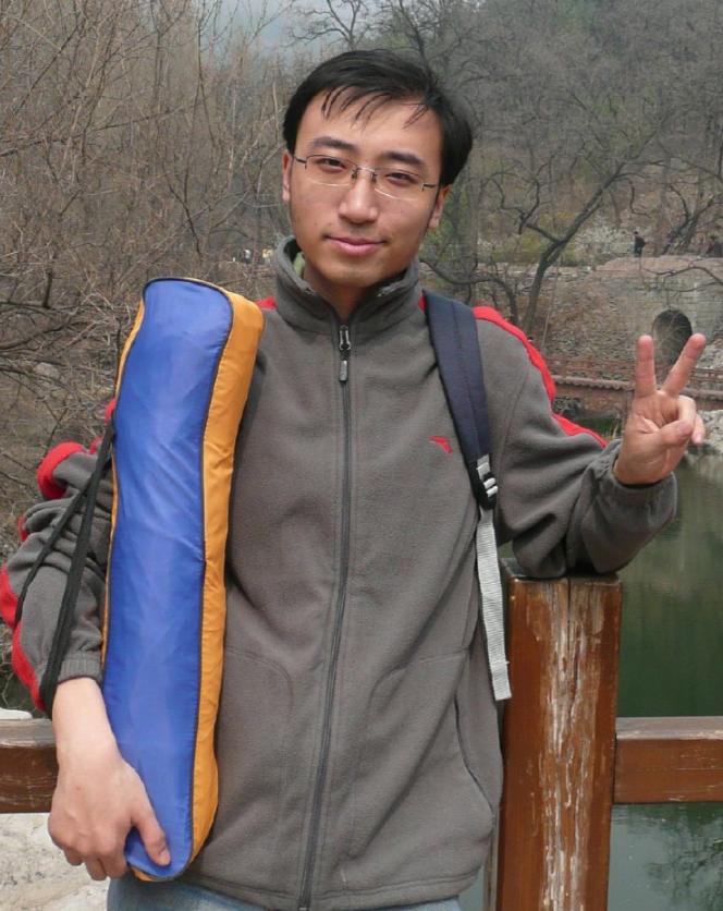 清华北大“双料学霸”李永乐在北京求职时，屡屡碰壁，外企不要他，世界500强也不要