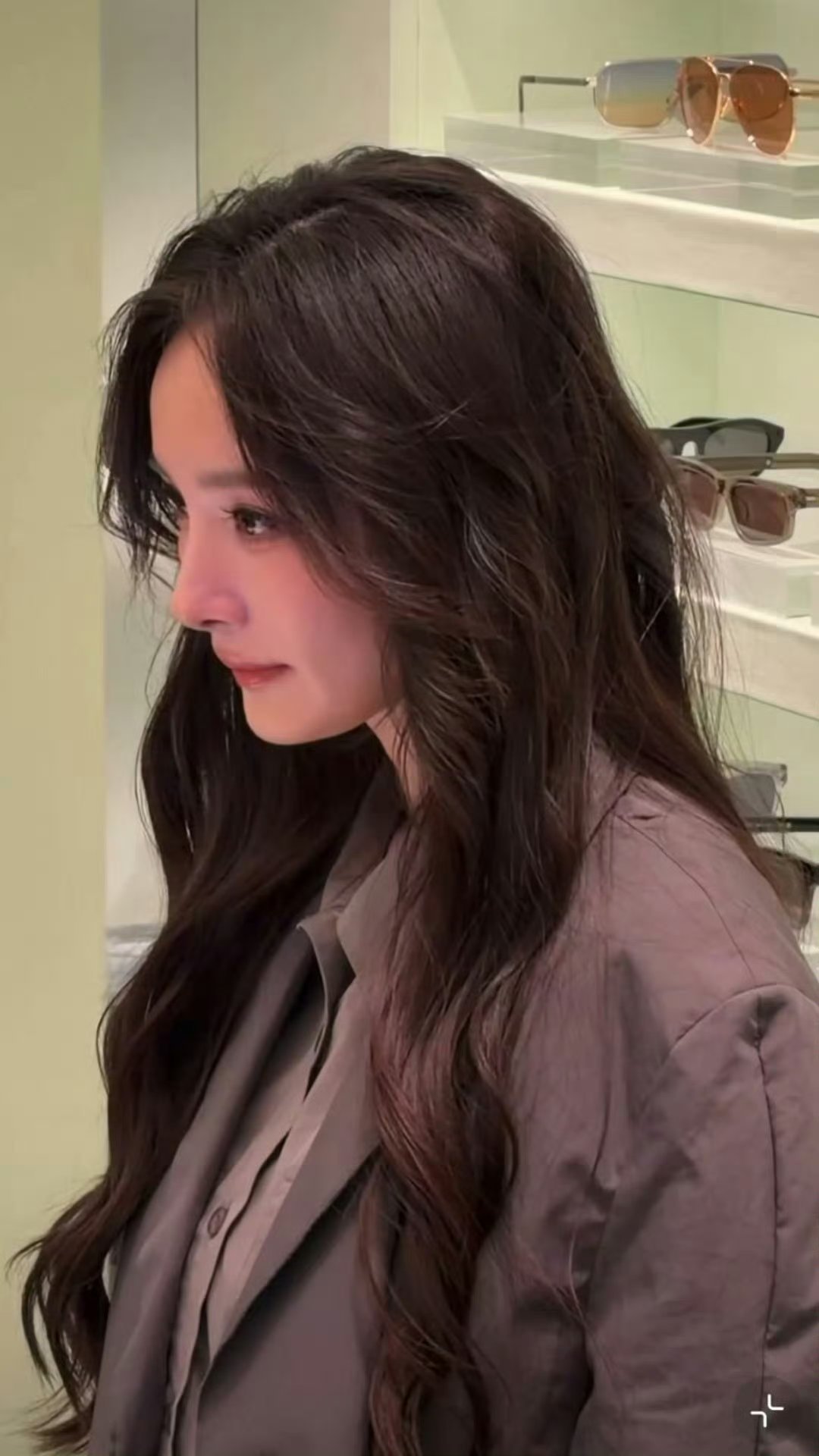 杨幂穿Prada的女王生图来看就是女王！！ 