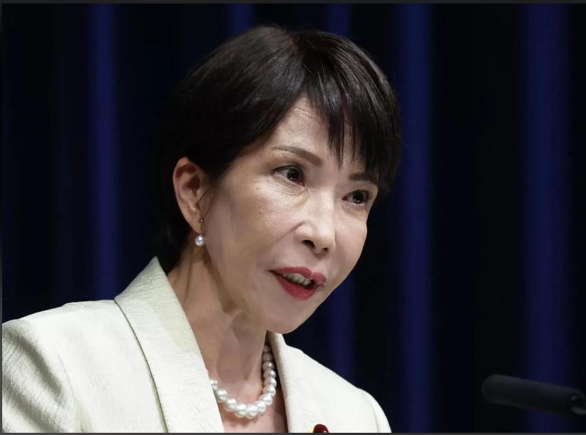 日本如果偷袭，大概率是饱和攻击，一次发射 300 枚导弹，手里能打到我们内陆的远