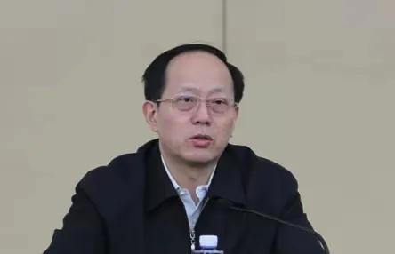 65岁的体育总局局长终于落马了，这可是今年落马的第一大老虎，国家级别的大老虎。没