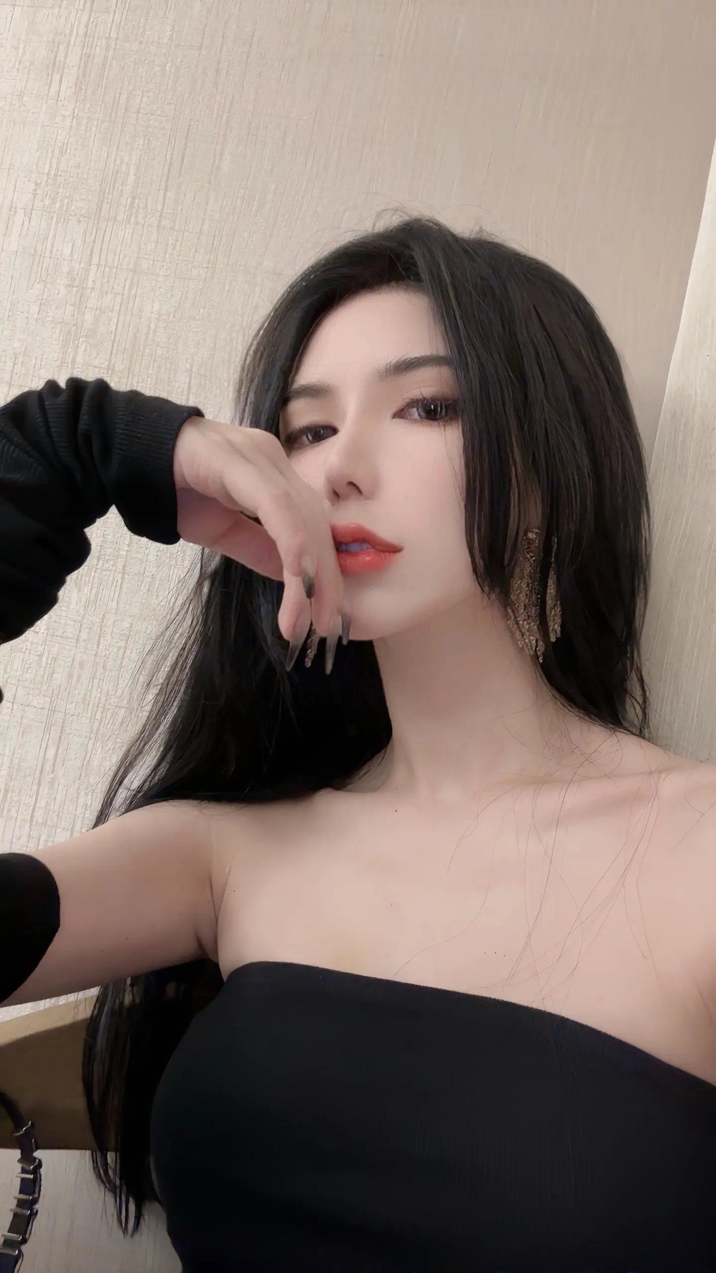 我搞纯爱，但没人信
