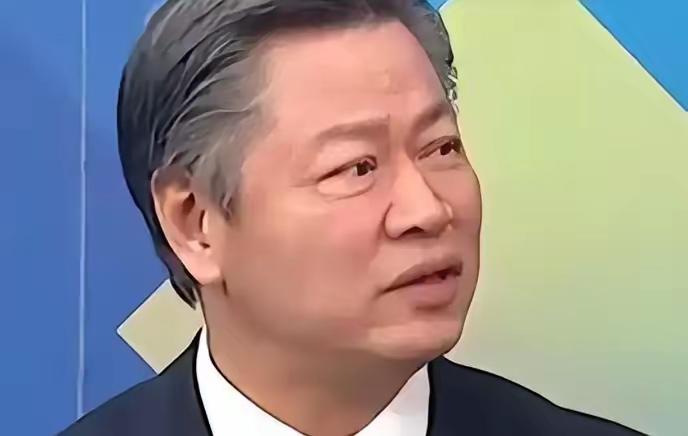 赖岳谦直言中国战略思维过时了！他说：中国大陆过去一直强调自己不怕事也不惹事，但是