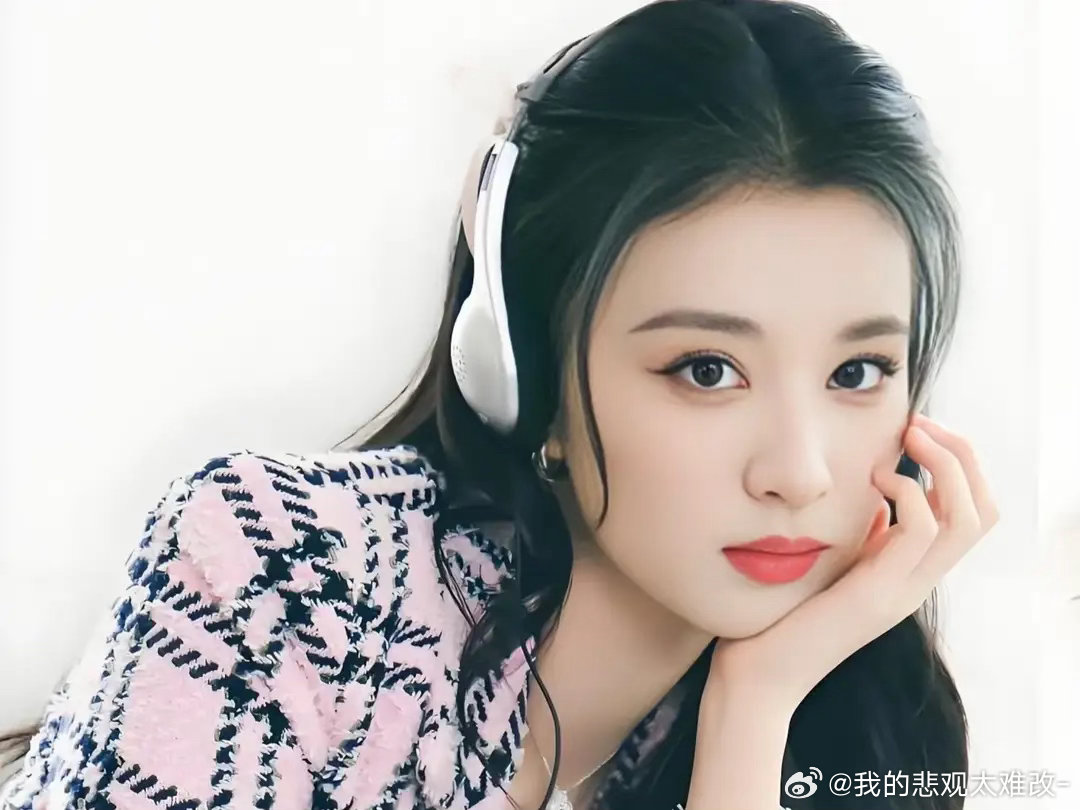 网友列出十位当红流量小花，还有机会成为顶流吗？赵露思，孟子义，章若楠，张婧仪，刘