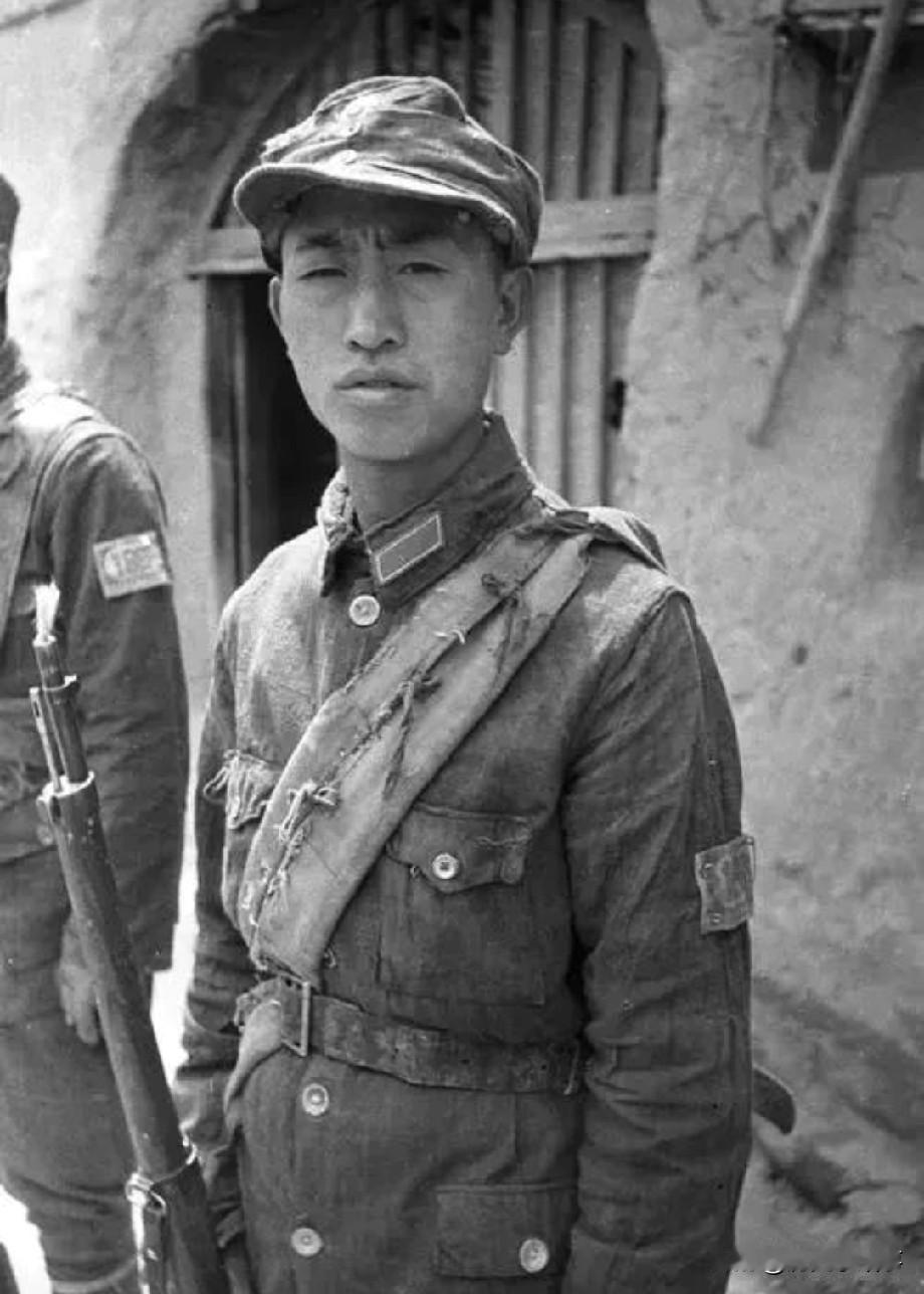 1938年，八路军破坏京汉铁路三个月毫无进展，连长正发愁时，一小兵毛遂自荐："连