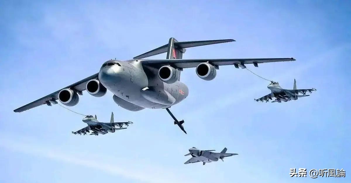 美军坠机六人遇难，中国随即亮出AI加油系统

3月12日，一架美军KC-135加