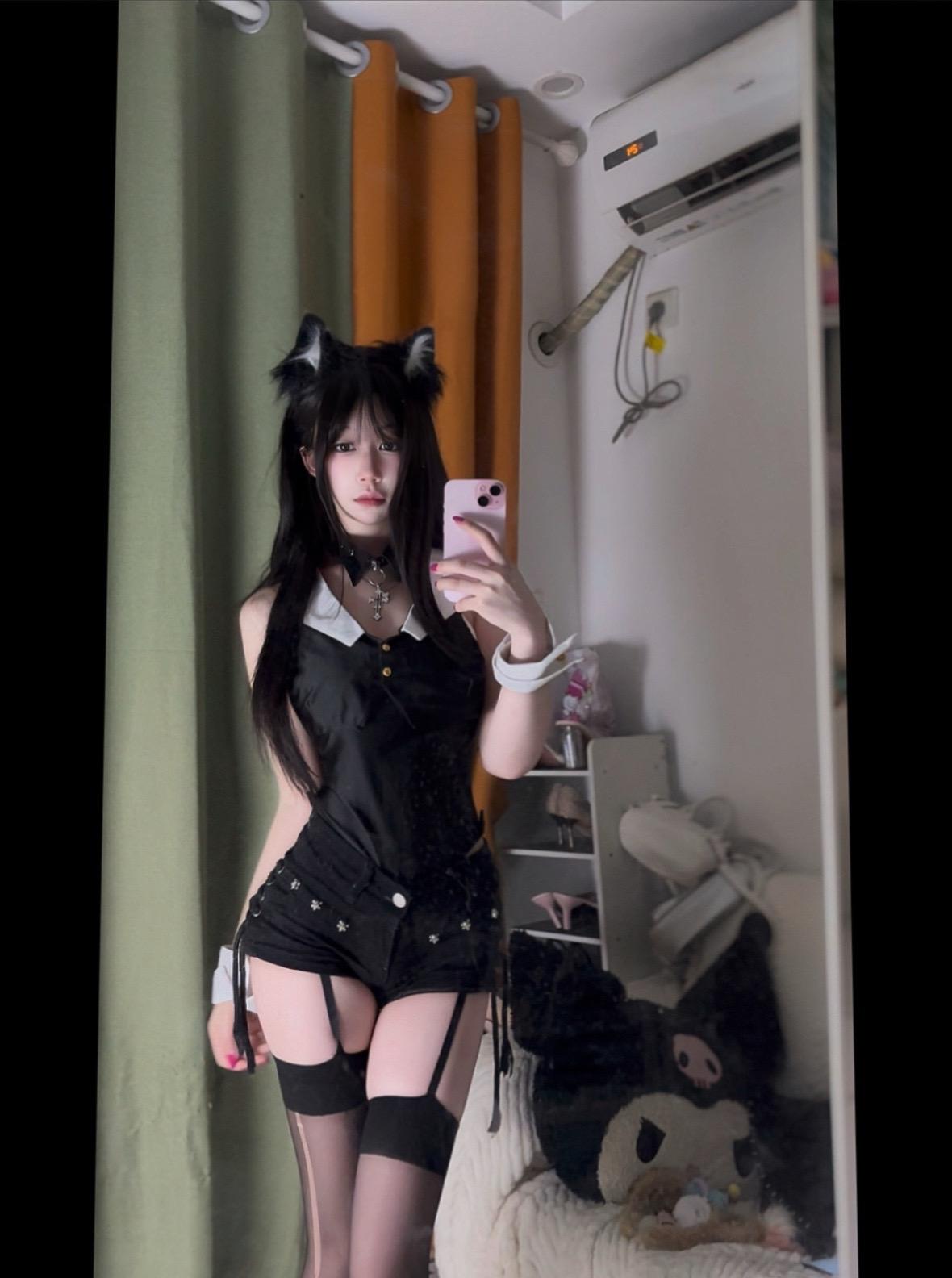 儿童看手机会有什么危害 辣妹穿搭大赏 女神的超级赘婿 宝宝长时间看手机...