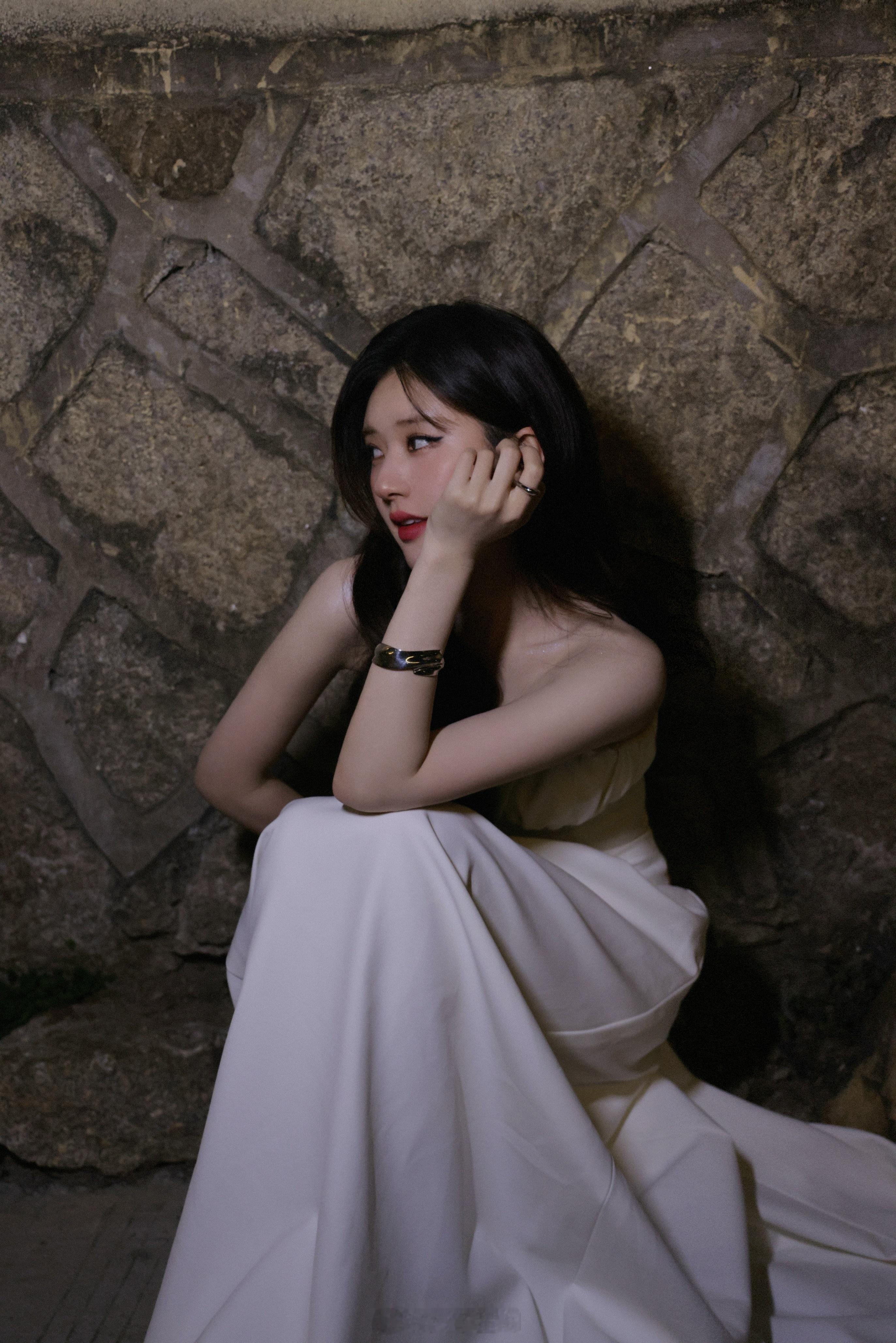 赵露思 ​​​
