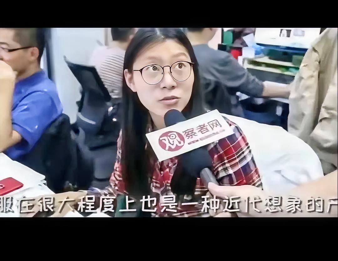 观察者网公然贬低汉服，这番言论根本站不住脚
 
《观察者网》跳出来跟咱们唱反调了