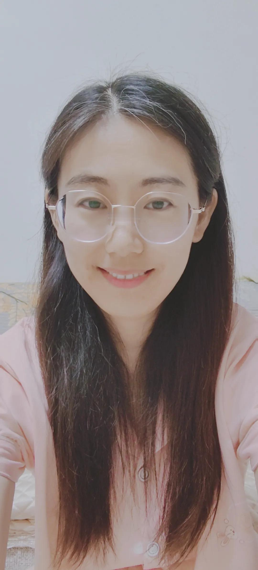 我突然发现我这种性格的女的在婚恋市场上是特别受男人欢迎的一类女人！！！
1.独立