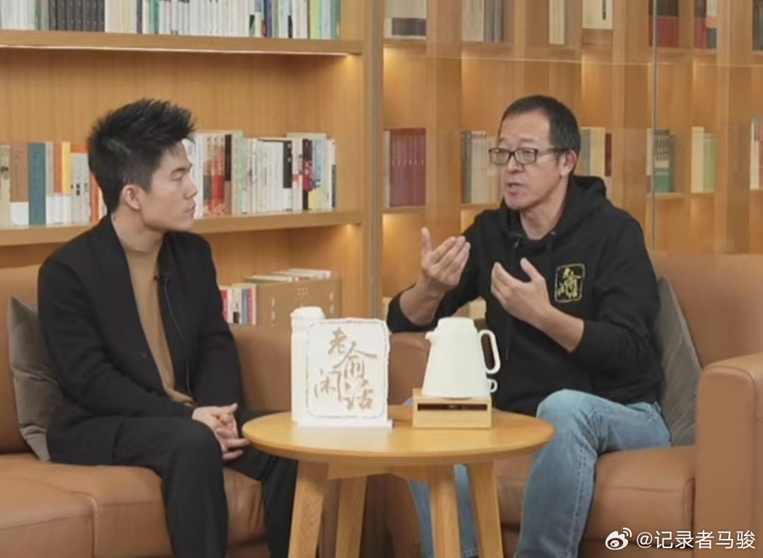 体制内的单位是：干活的走，领导留。商业化的公司是：领导走，干活的留。 ​​​