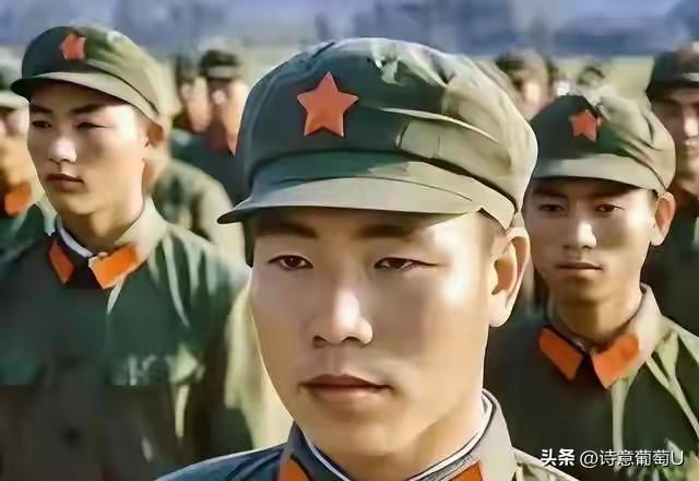 1973年，我刚到连队当新兵，排长把我身上所有的津贴——整整6块钱——都借走了。