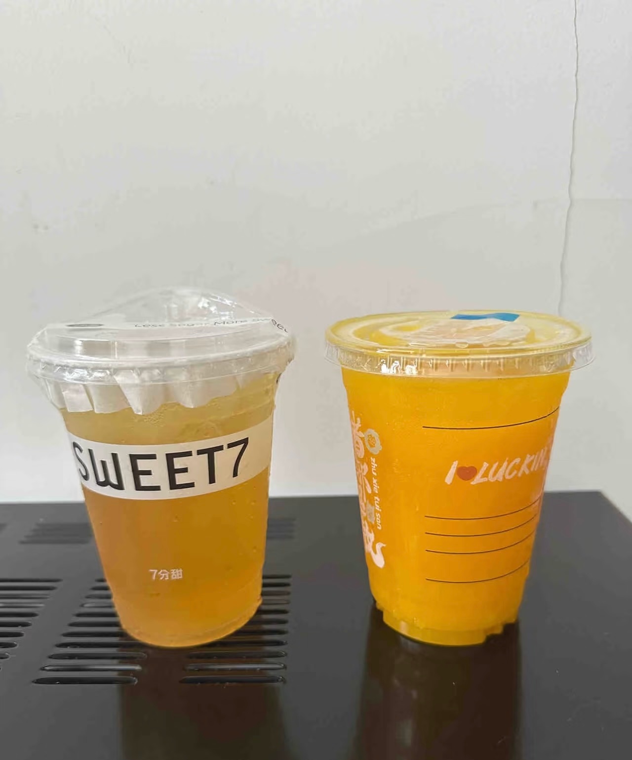 今日份续命小甜水，往工位一坐都不觉得命苦了，最近喝冰太频繁，感觉每天嗜🧊如命