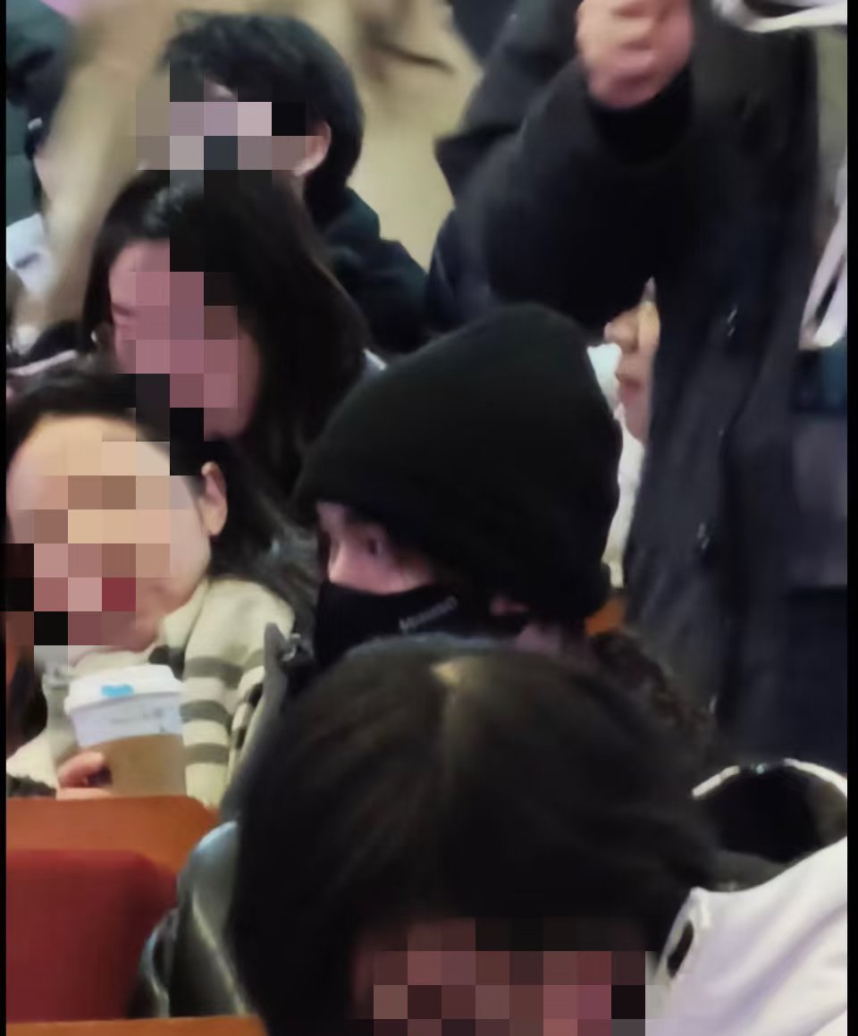 好多明星去看刘昊然电影首映礼了好多明星去刘昊然新电影首映了 王俊凯 丁程鑫 郭京