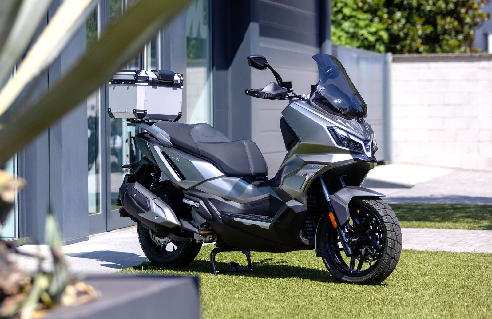 车市热门 SYM 三阳欧版 2026 ADX300 踏板 