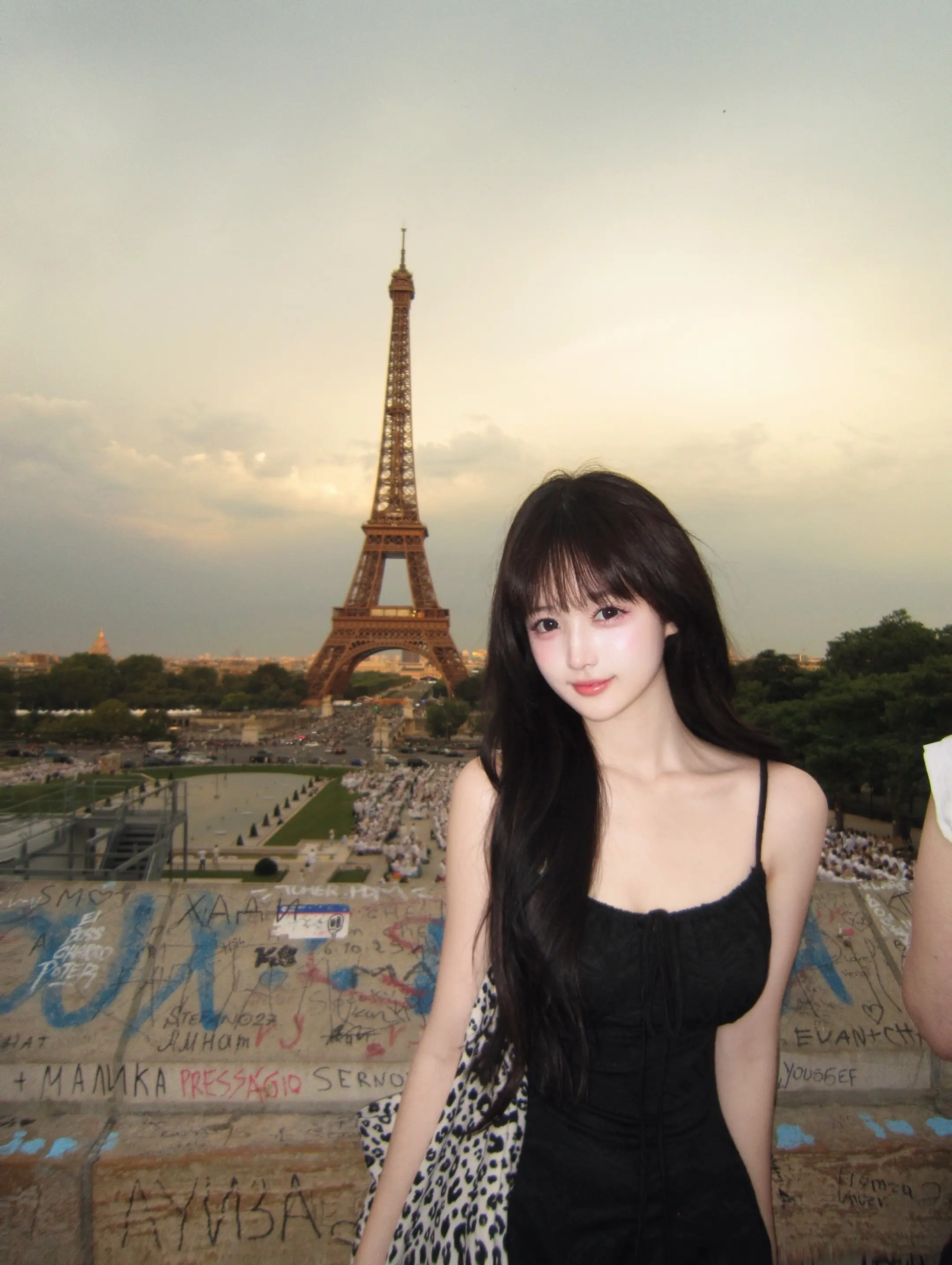 好奇妙 我们真的一起去了巴黎散步