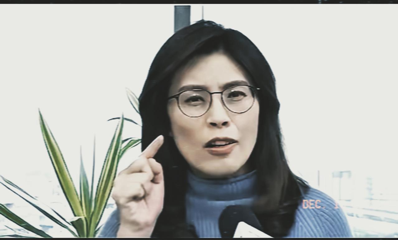 要我说，两千多万台湾人，最勇敢的人不是邱毅，洪秀柱，郁慕明，也不是高安国，馆长陈