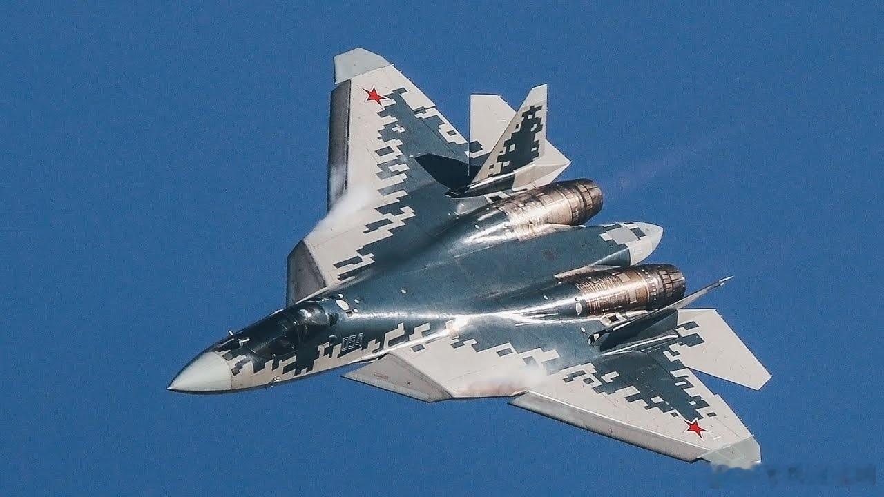 每天认识一件兵器武器装备烽火问鼎计划 【“加强版”苏-57战机】2025年5月1
