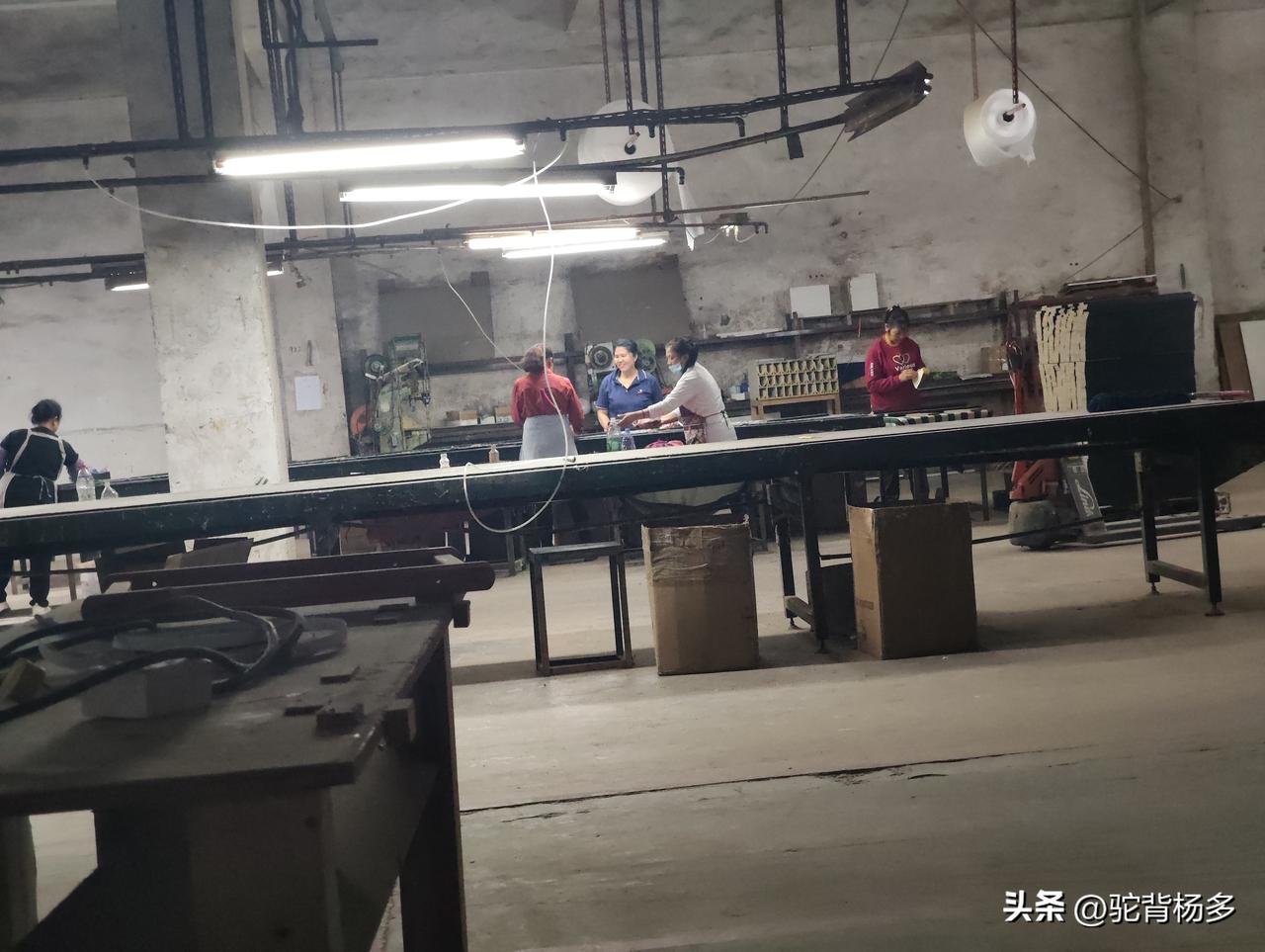 记录我的2026正月十二，上班了，2026年上班首日，包装流水线画边进行依然。