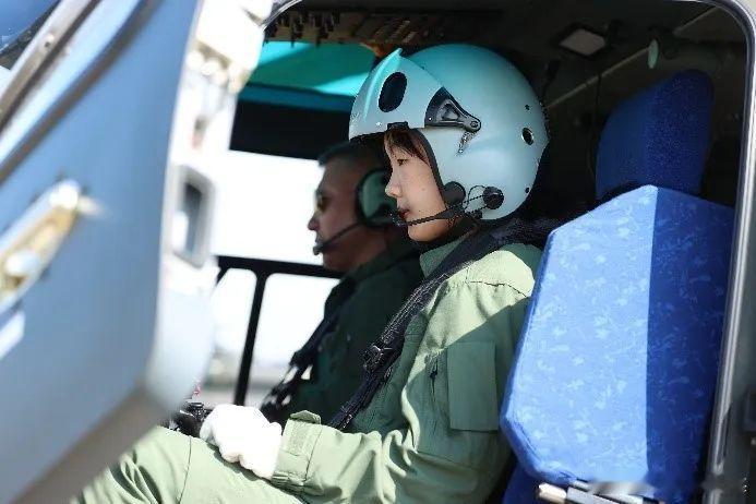 72集团军陆航旅女飞行员#烽火问鼎计划# ​​​