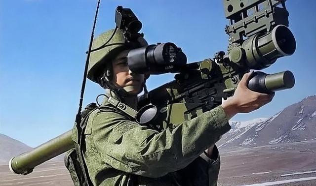 真不是小道消息，伊朗这份武器订单被曝光，直接震动中东！
伊朗和俄罗斯的军事合作早