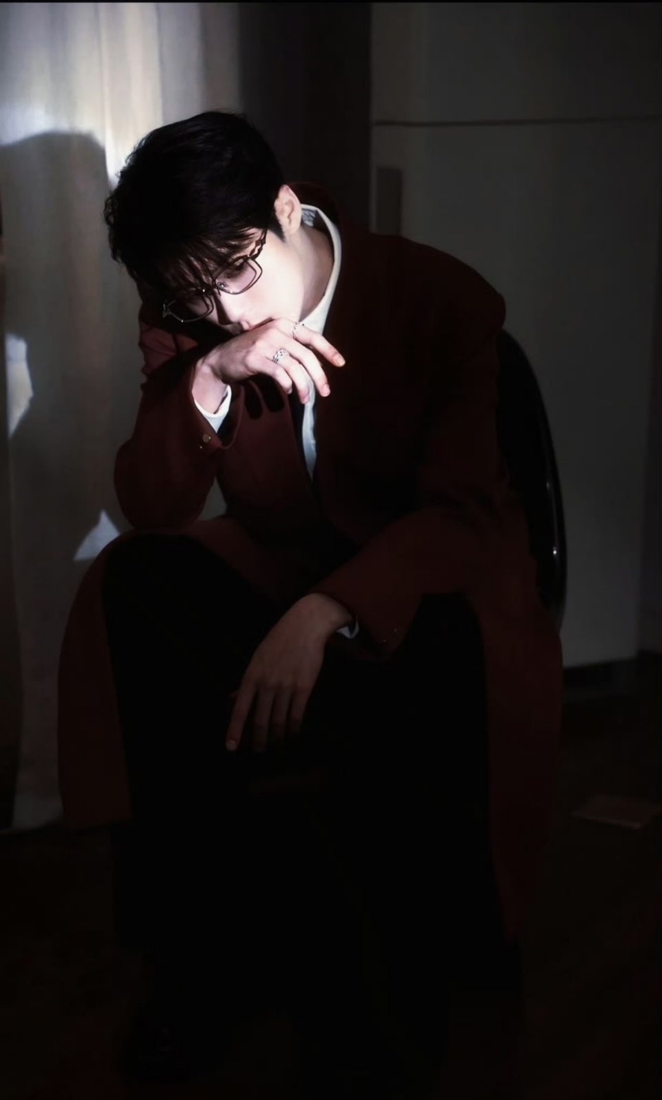 我选择这个吸血鬼陪我度过万圣节 ​​​