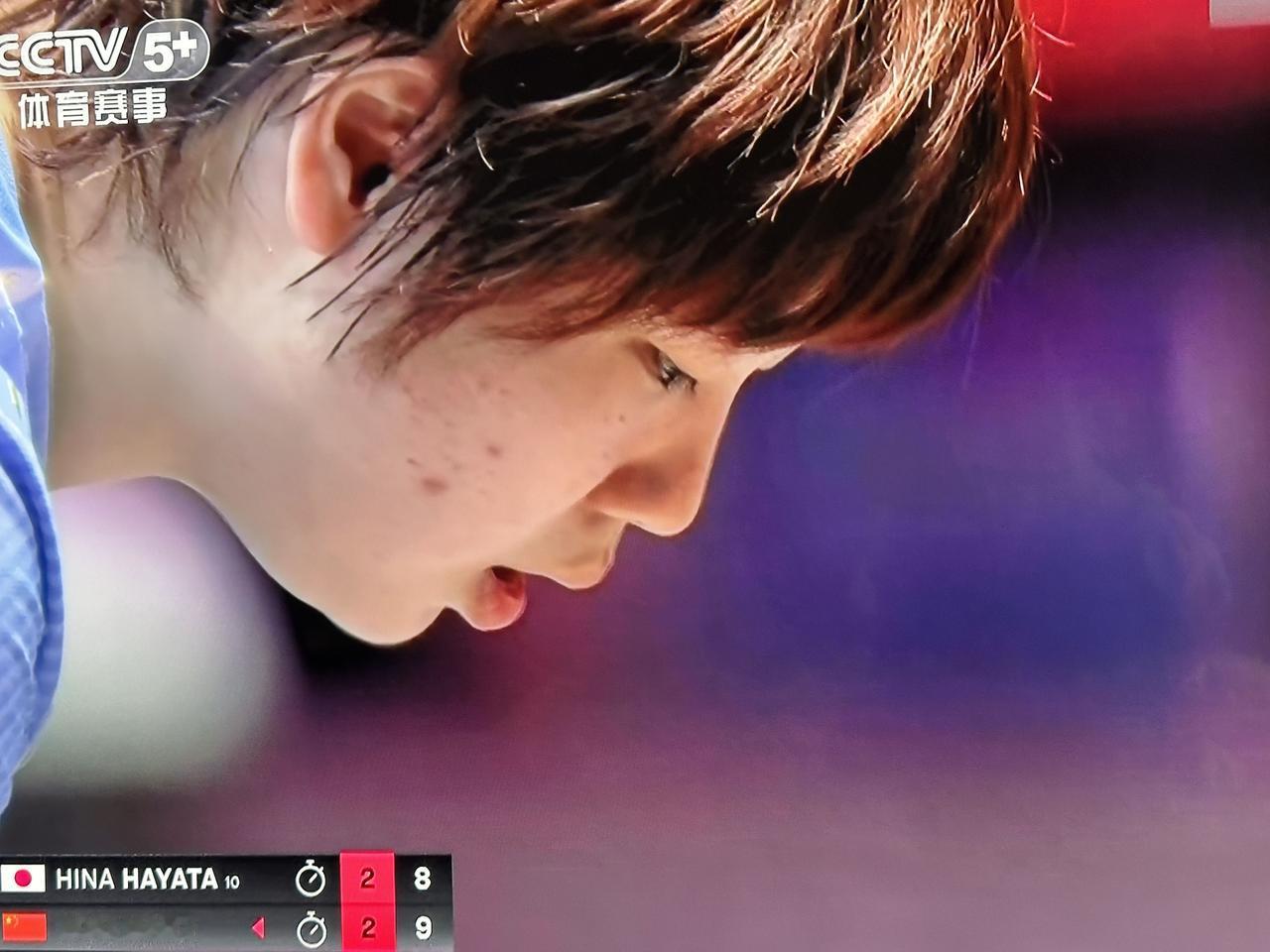 蒯曼输了，2-3不敌早田希娜，止步八强，好可惜！

蒯曼在连输两局的情况下，把大