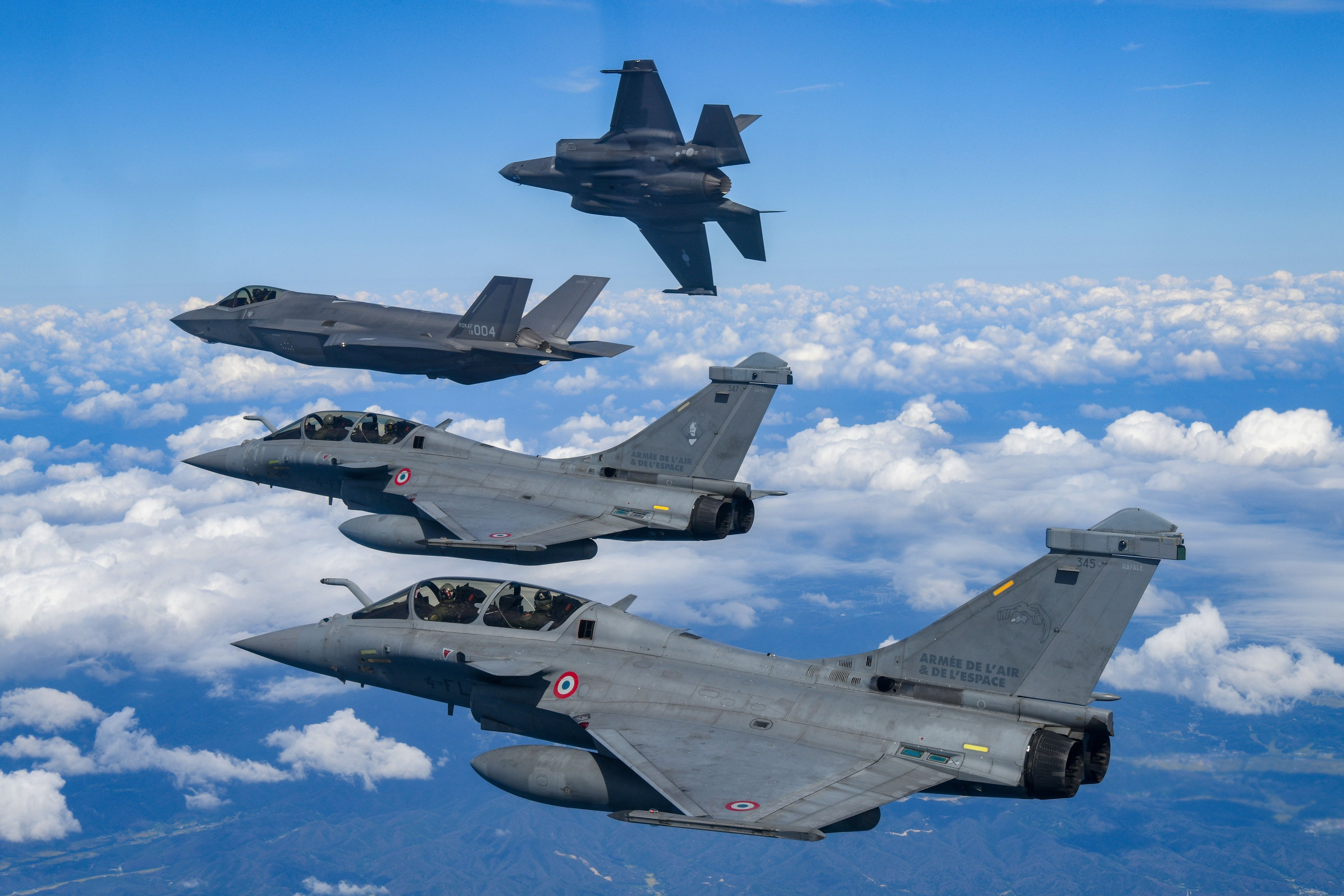 韩法联合空中训练，韩国空军出动F-35A、F-15K、KF-16、FA-50战斗