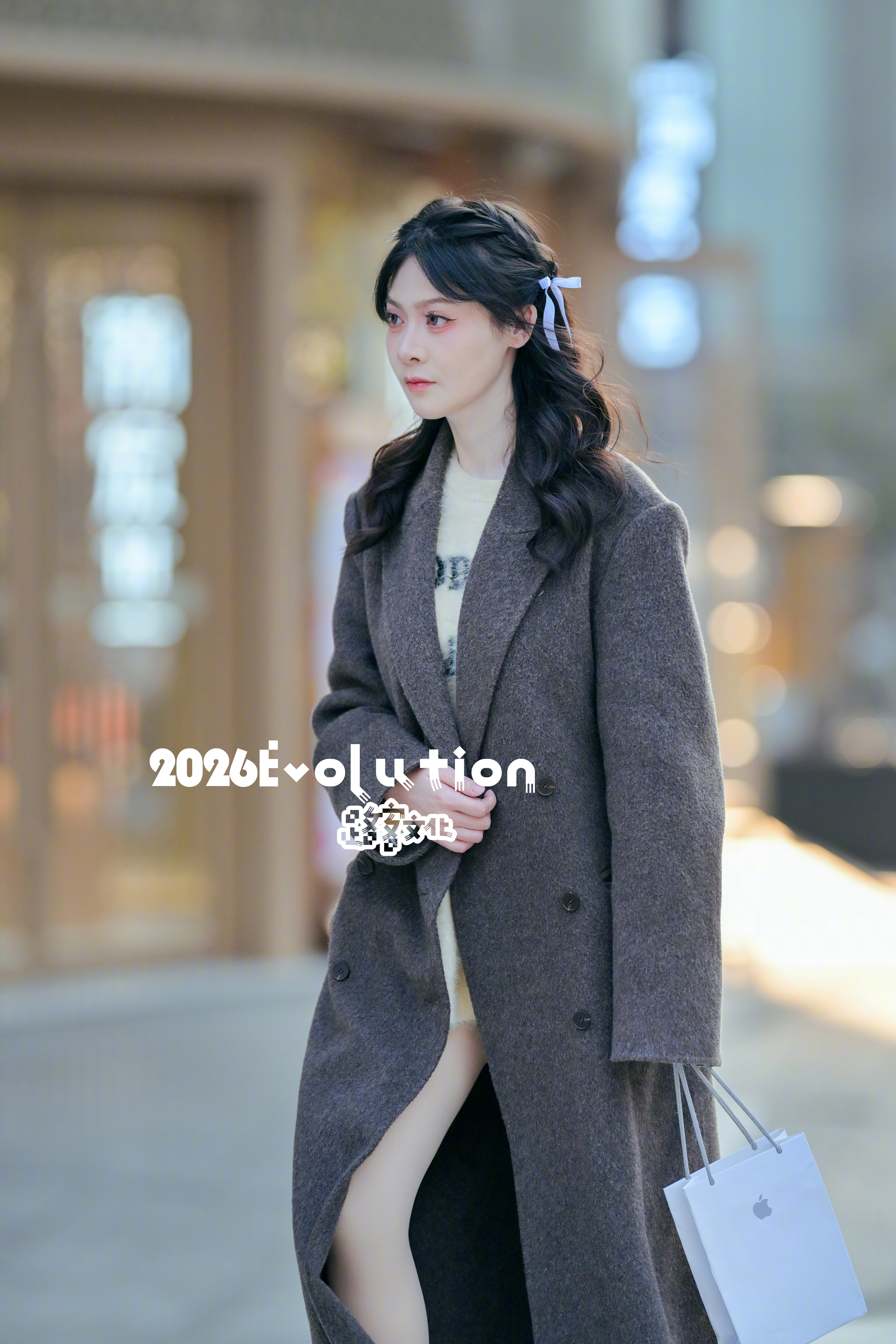 小姐姐化妆好精致是去拍照吧？ 